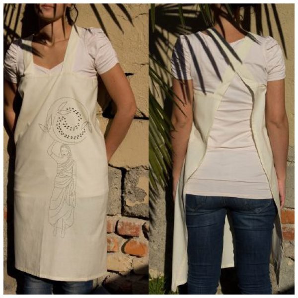 BaSE 55001 Apron on my shoulders e1619714818656