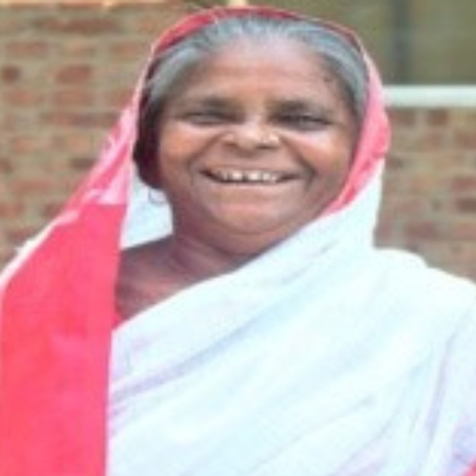 Meet the Team 24 Mrs. Elizabeth Kundra